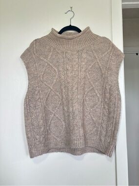 Heartloom Cable Knit Sweater Vest